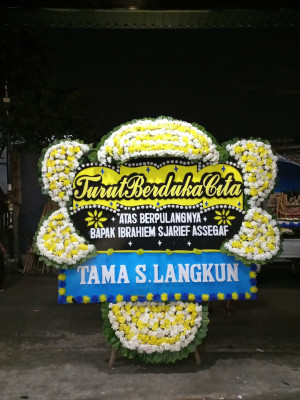 Papan Bunga Duka di Caturtunggal